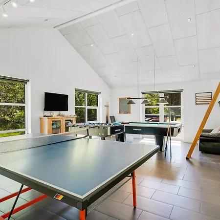 Ahto - 600m To The Fjord By Interhome Højslev